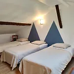 Hotes Crézilles