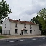 Penzion Hotes Crézilles